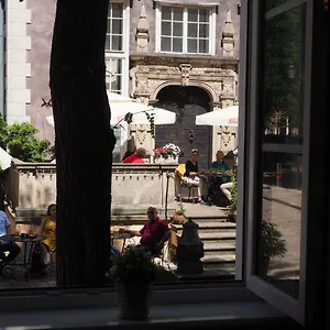 Grand-tourist Amber Rose Apartment